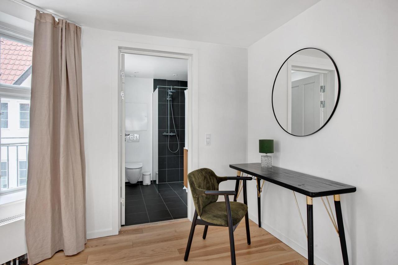 Sanders Regent - Chic Three-Bedroom Apartment Near Central Square โคเปนเฮเกน ภายนอก รูปภาพ